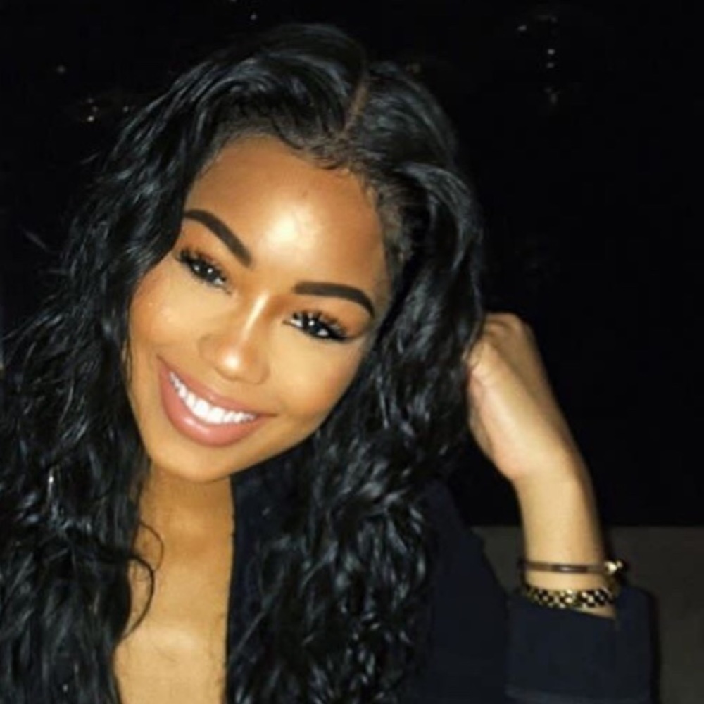 Meet your Posher, Crystal
